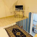 Ground Floor Center 85 Lejlighed